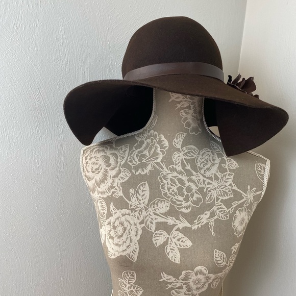 Women\'s 100% Wool Felt  Brown Floppy Hat. Grupo Inditex  (Zara) main image 7